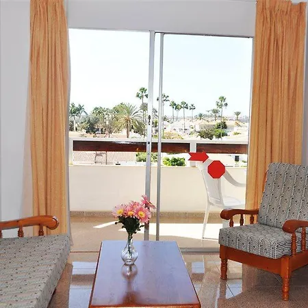 Camelias Apartment *