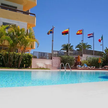 Camelias Apartment