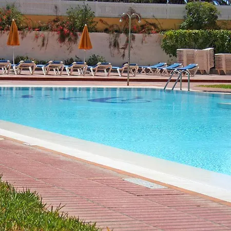 Camelias Apartment *