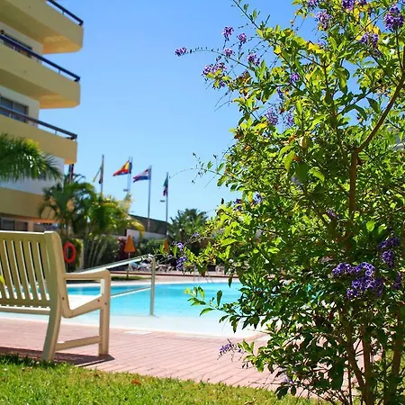Camelias Apartment *